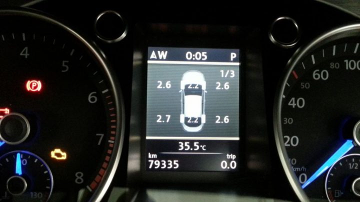 Cách xử lý xe BMW 435 báo lỗi áp suất lốp